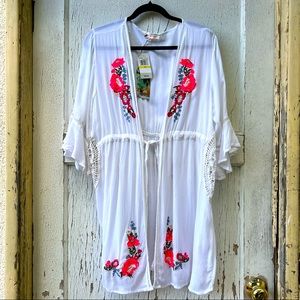 Embroidered White Floral Duster Robe